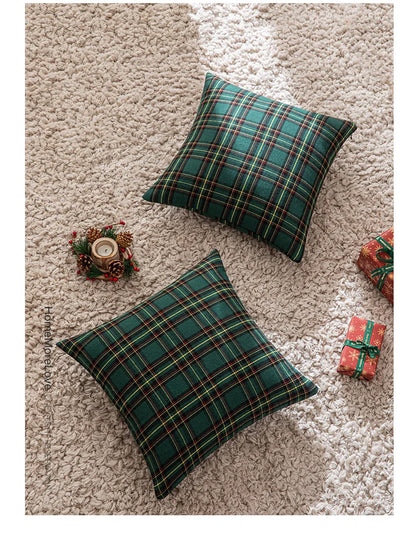 Christmas Charm Plaid Cushion Covers