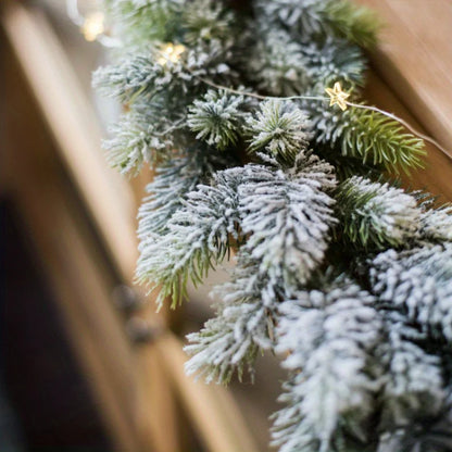 Christmas Snowy Branch